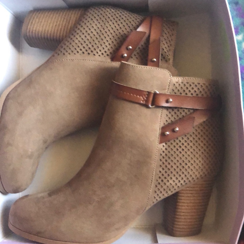 Dottie Taupe Fab Booties